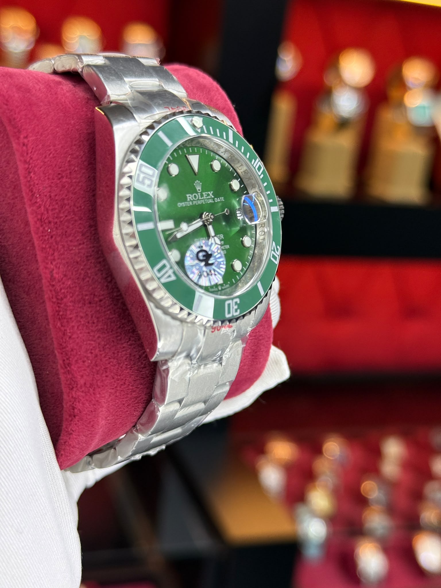 ROLEX SUBMARİNER görünüm 2